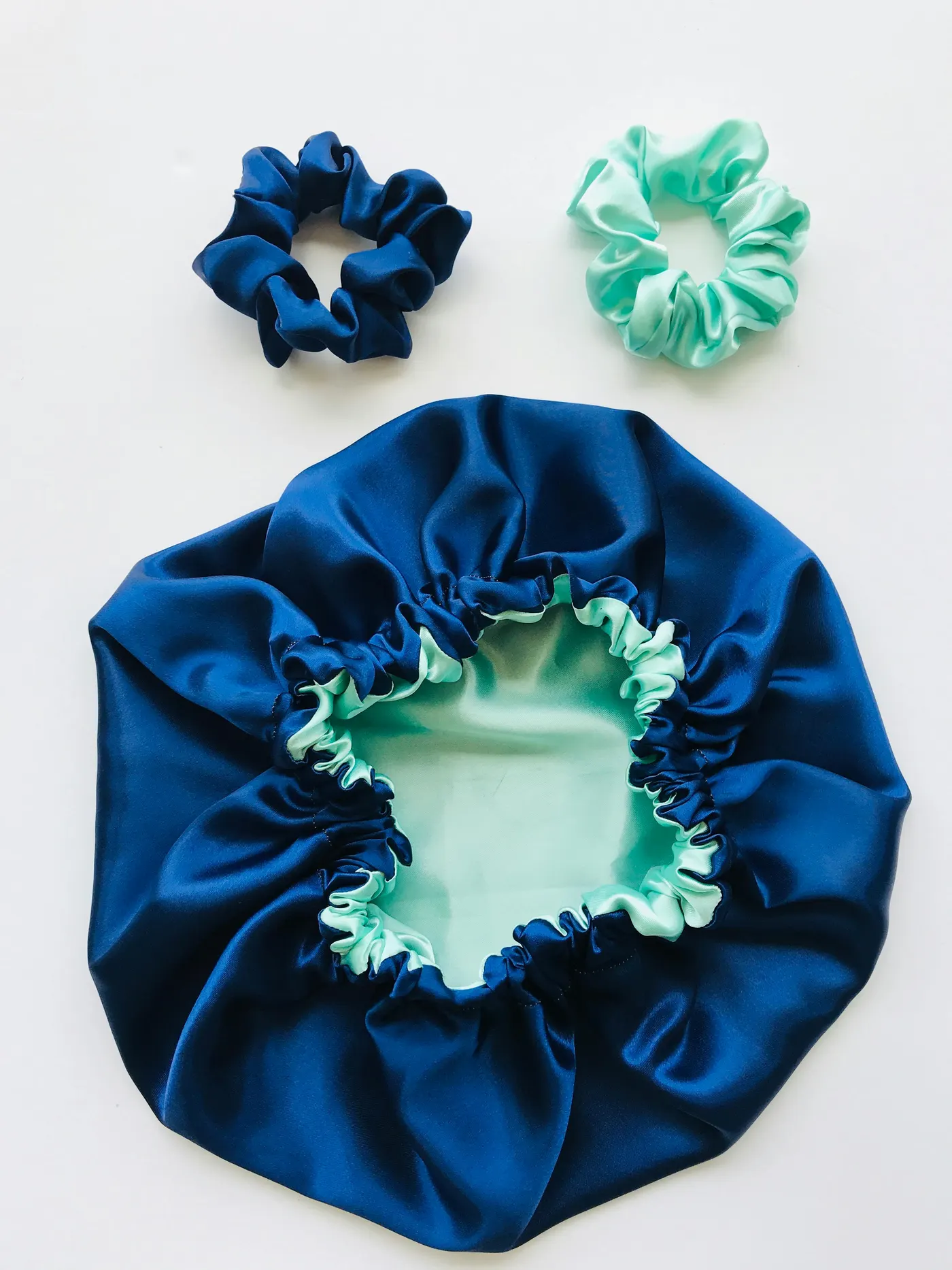 Contrast Color Double Layer Bonnet image 1
